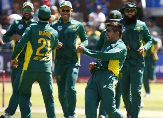 South Africa takes 4-0 Lead over Australia